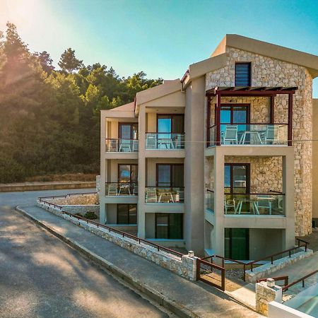 Elpiniki Luxury Rooms Nea Poteidaia Exteriér fotografie