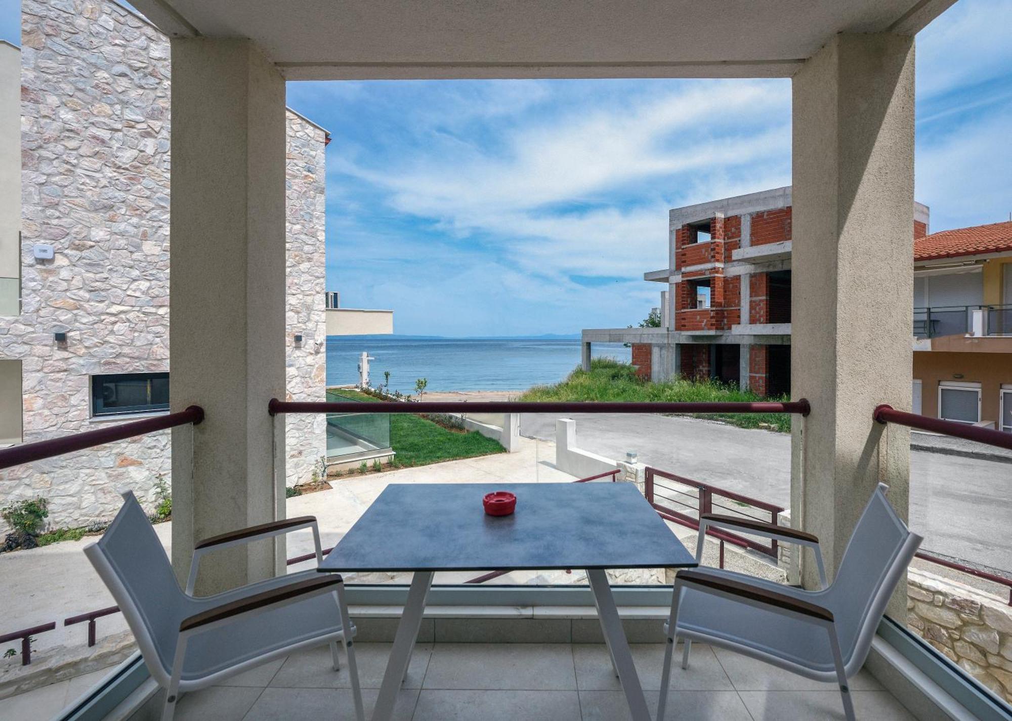 Elpiniki Luxury Rooms Nea Poteidaia Exteriér fotografie